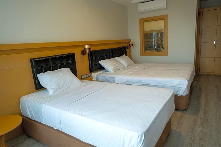 LOTUSPARK HOTEL