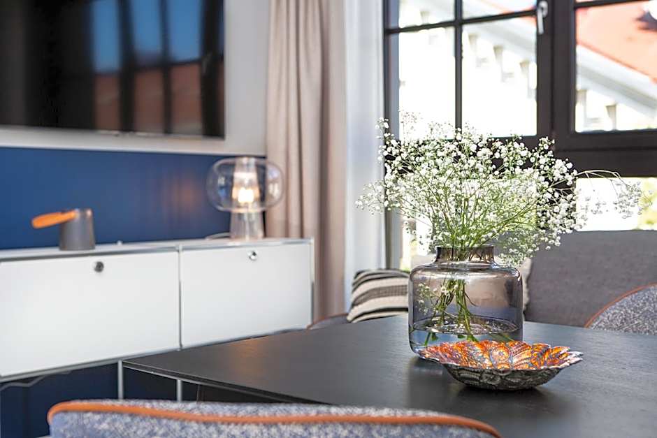 H11 Aparthotel