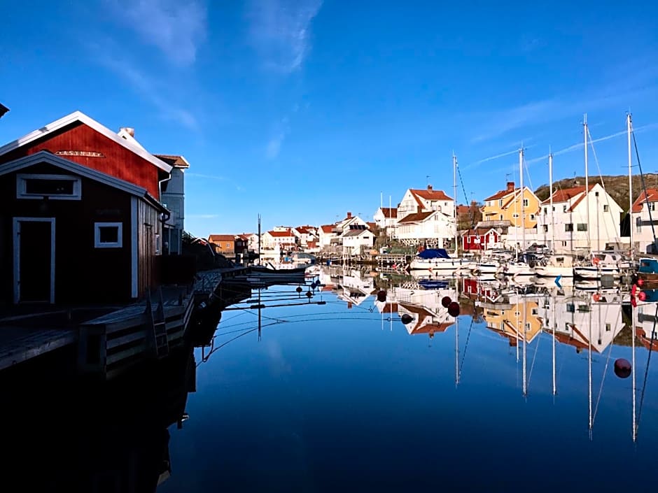 Skaftö Hotell Villa Lönndal, Grundsund