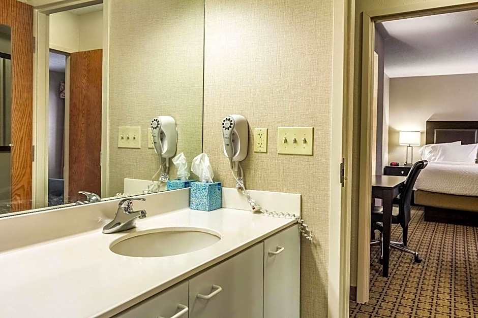 Clarion Inn Cranberry Township