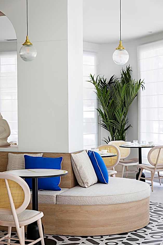 Le Riviera Collection, Signature Collection by Best Western