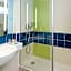 Mercure Paris Massy Gare TGV