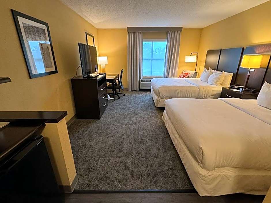 Comfort Inn & Suites Lexington Park