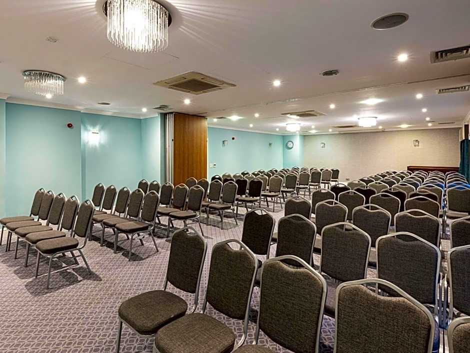 Mercure Manchester Norton Grange Hotel And Spa