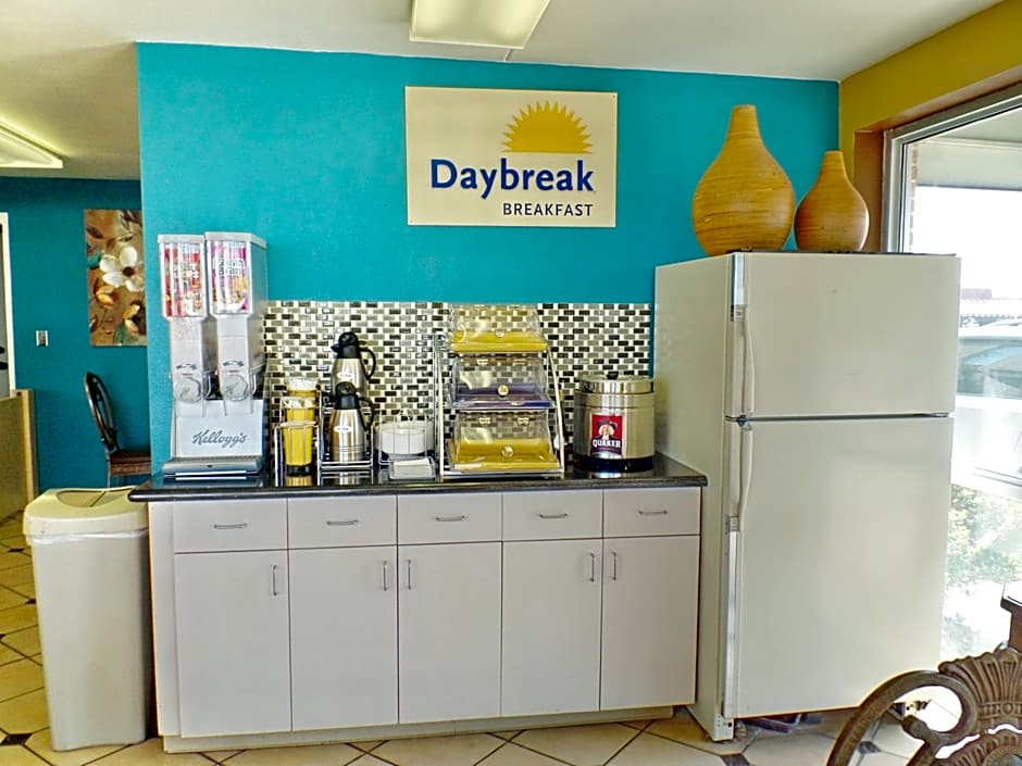 Days Inn by Wyndham Conway