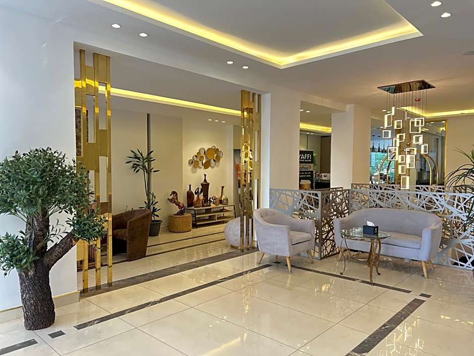 Mass Paradise Hotel