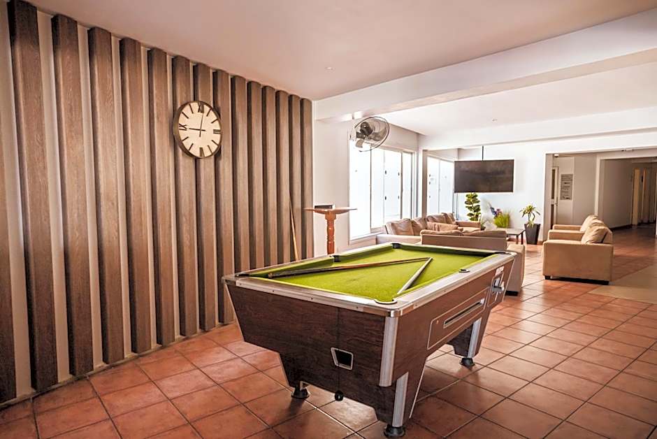 Paul Marie Hotel Apartments