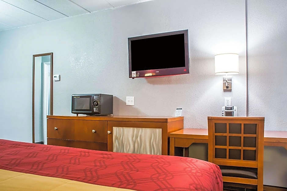 Econo Lodge Brockport