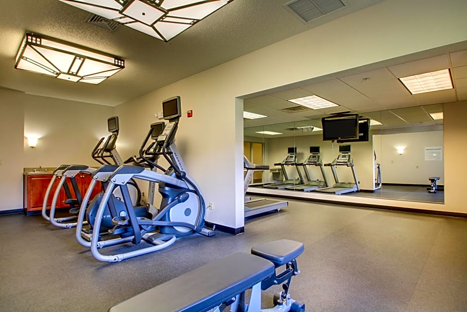 Holiday Inn Express Milwaukee N-Brown Deer/Mequon By IHG