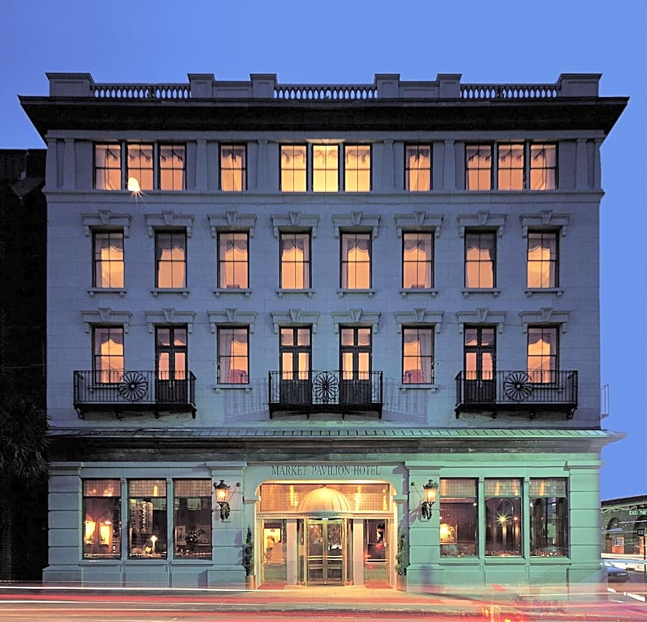 Market Pavilion Hotel
