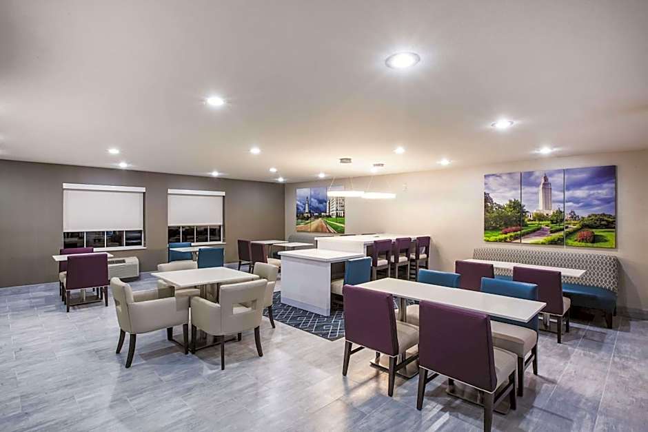 La Quinta Inn & Suites by Wyndham Walker-Denham Springs