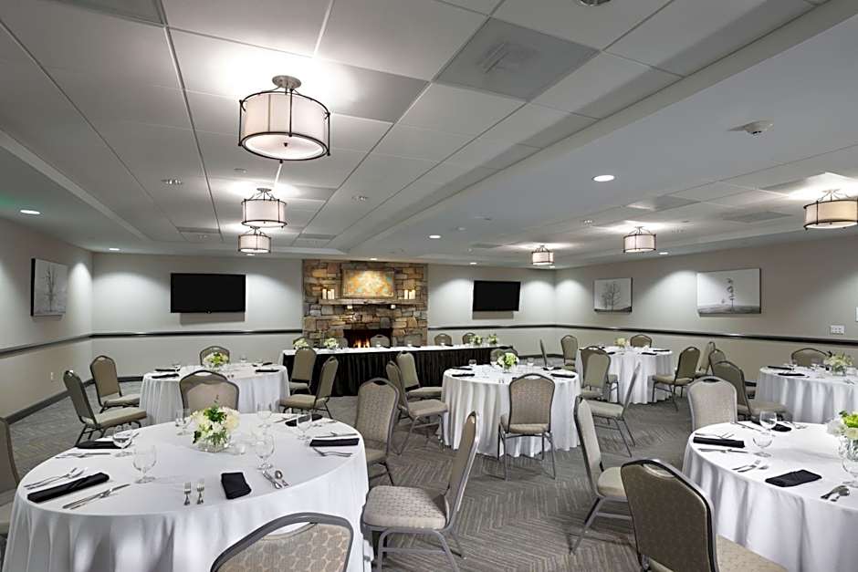 Holiday Inn Asheville East-Blue Ridge PKWY