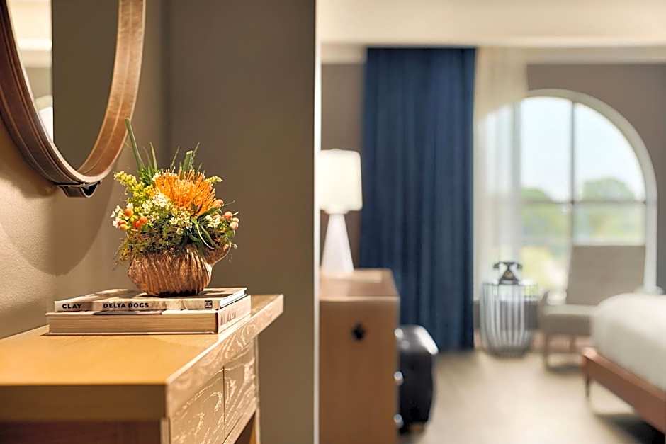 COTTON HOUSE, CLEVELAND, A TRIBUTE PORTFOLIO HOTEL