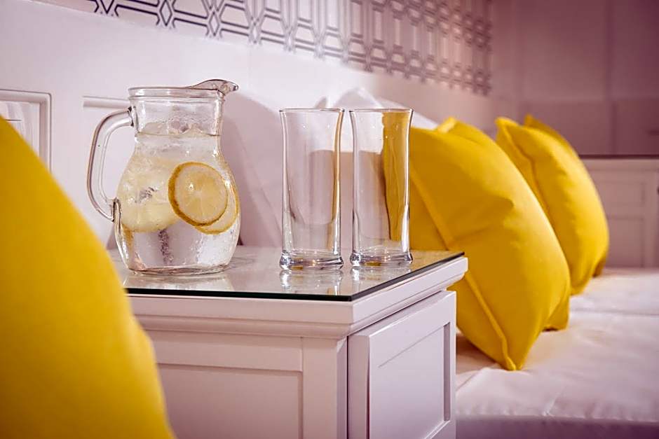 Mari Kristin Beach Hotel