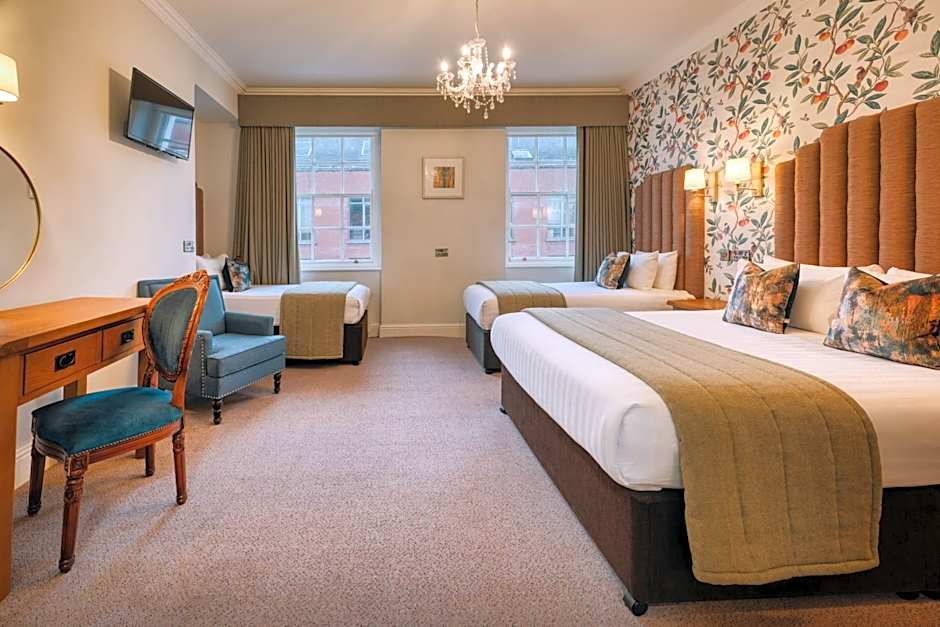 Castle Hotel