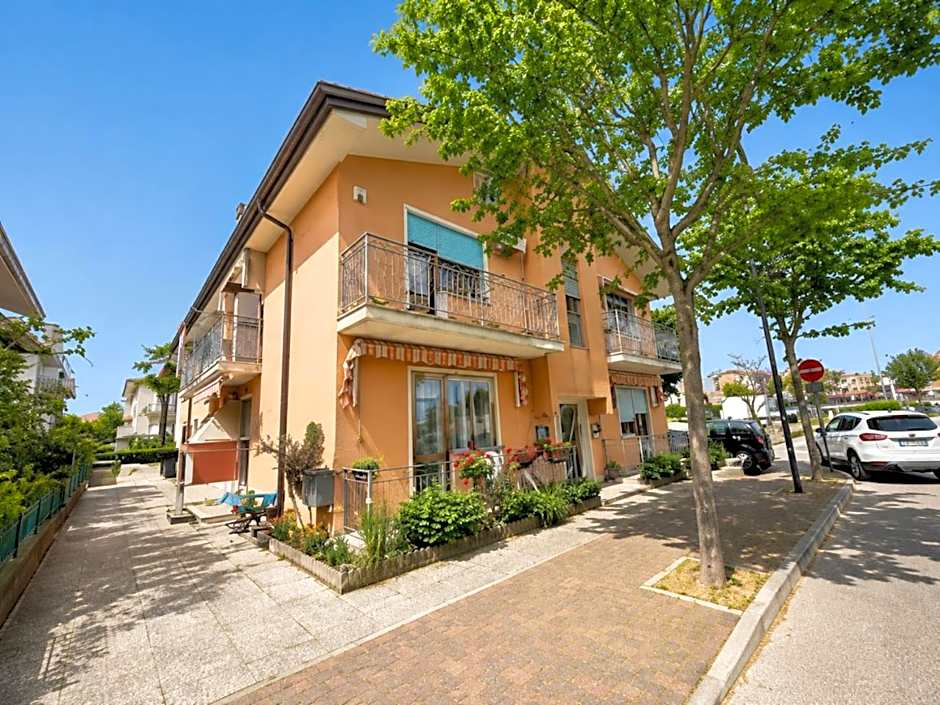 Big Apartment with 3 rooms