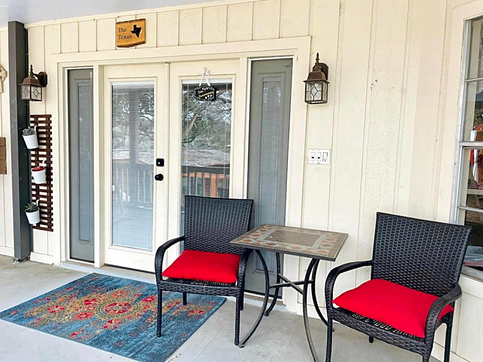 Lamb's Rest Inn B&B – New Braunfels, TX