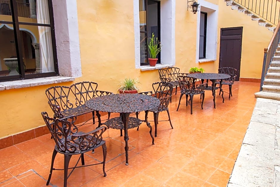 Hotel Montejo