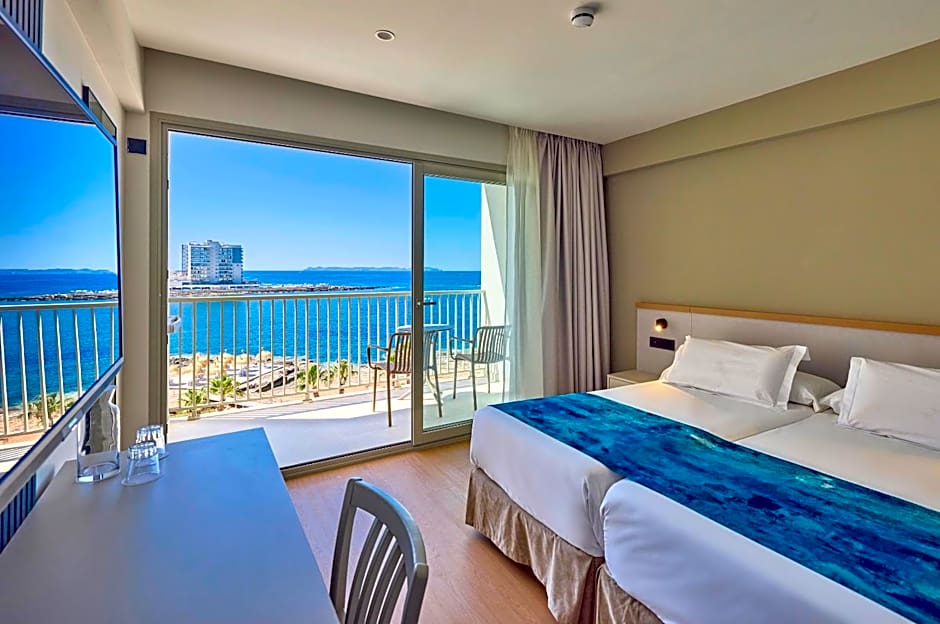 Universal Hotel Romantica