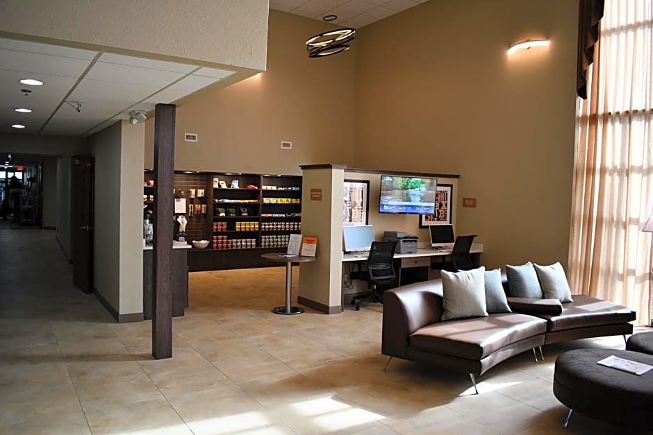 Candlewood Suites GRAND RAPIDS AIRPORT