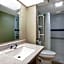 Travelodge by Wyndham Deltona