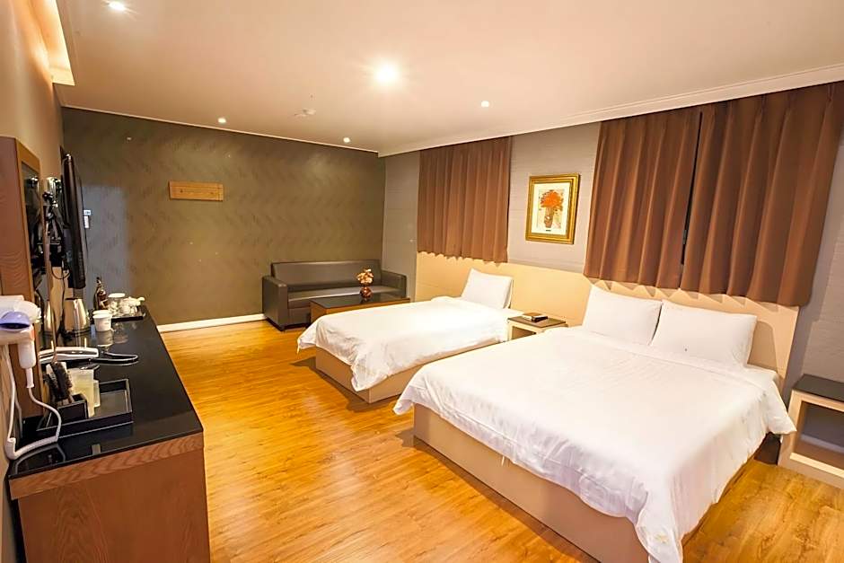 Pungnam Tourist Hotel