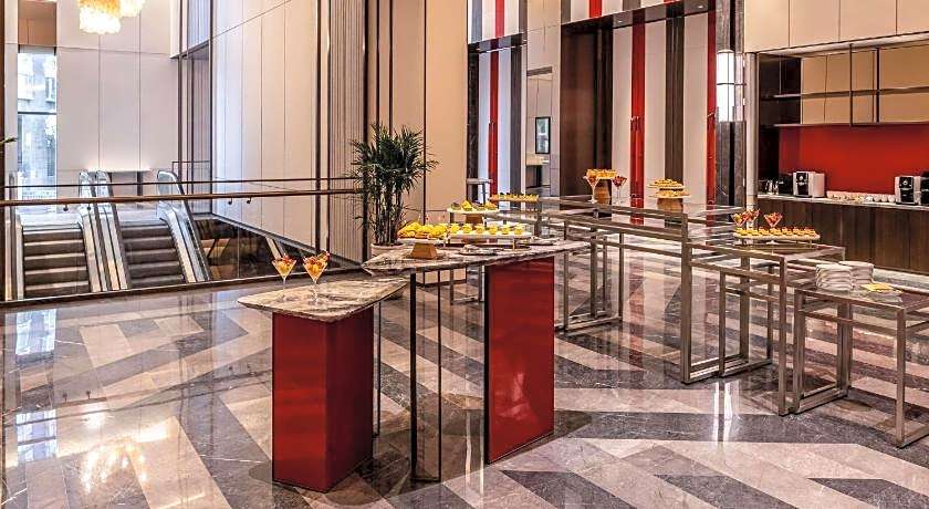 Grand Mercure Yichang Waitan