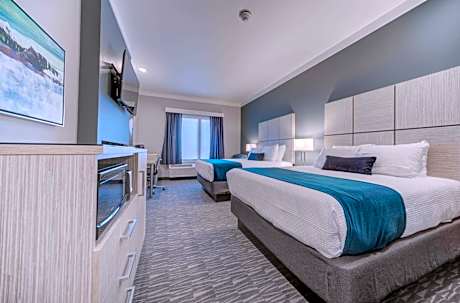 2 Queen Beds Non-Smoking Microwave And Refrigerator Wi-Fi Full Breakfast