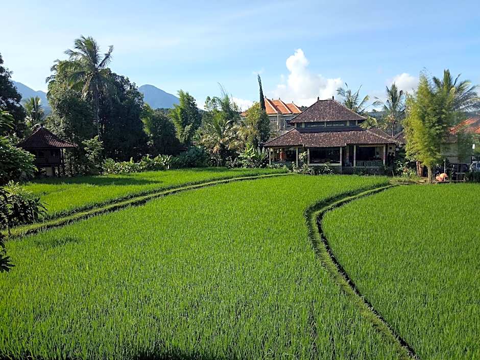Atres Villa