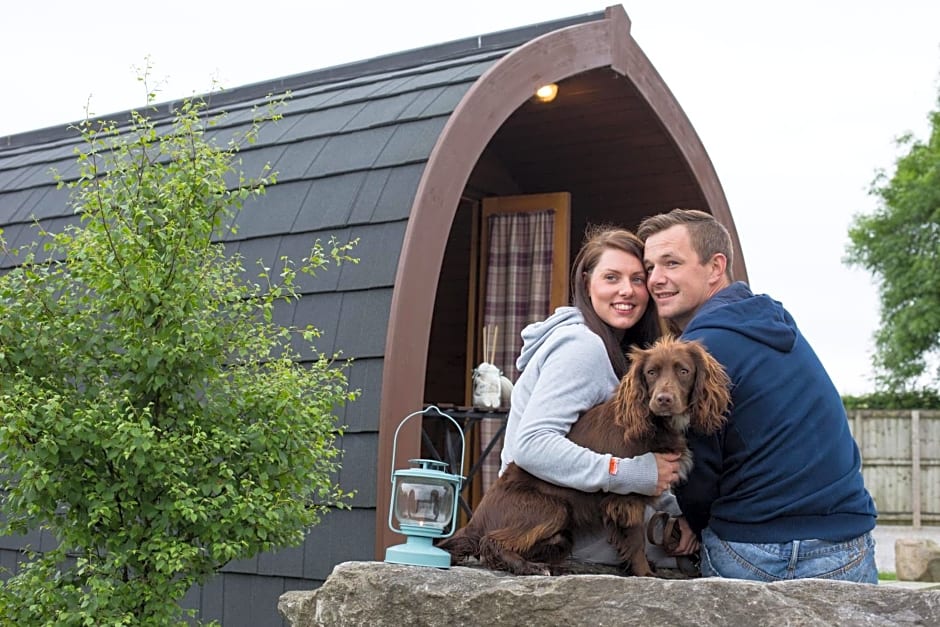 The Little Hide - Grown Up Glamping