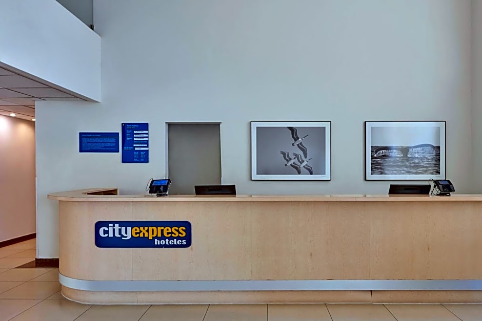 City Express by Marriott Manzanillo