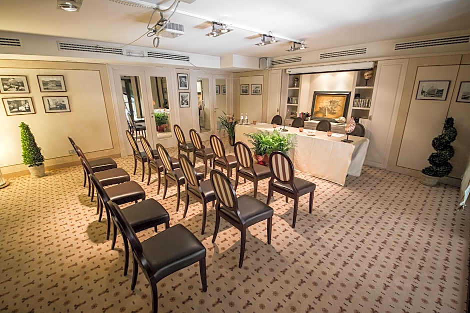 Victoria Hotel Letterario