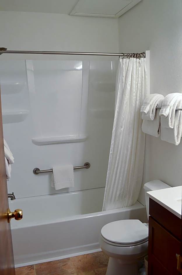 Pines at Meadow Ridge