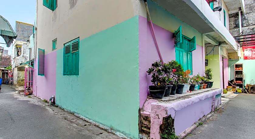 Hotel O Karomah Kostel Syariah