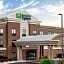 Holiday Inn Express Kansas City - at the Legends