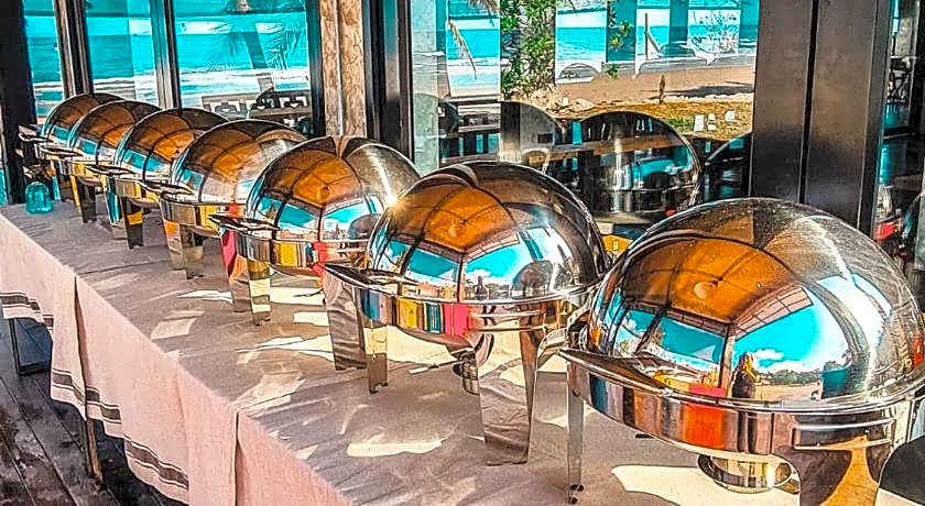 Saphli Villa Beach Resort