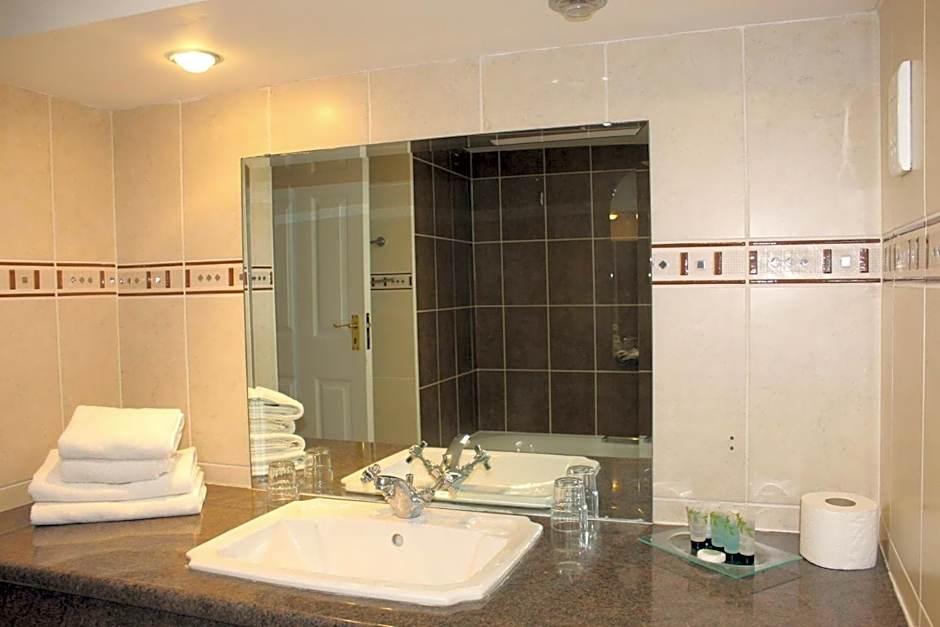 Aran View Country House and Lodge