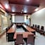 Super OYO Townhouse Oak Maxi Hotel Legian