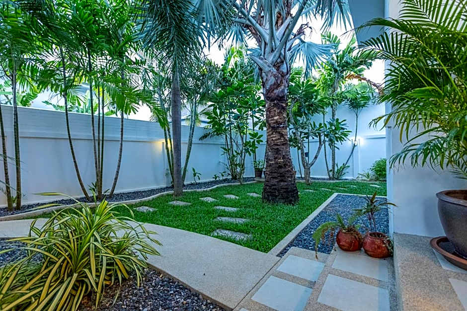 The Rooftop by Jetta