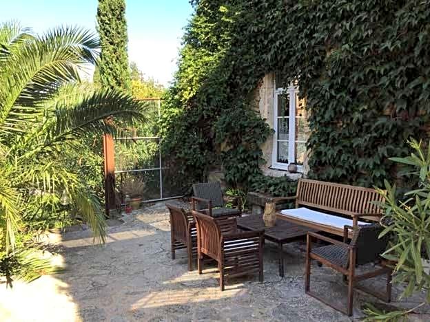 Les Aiguières en Provence