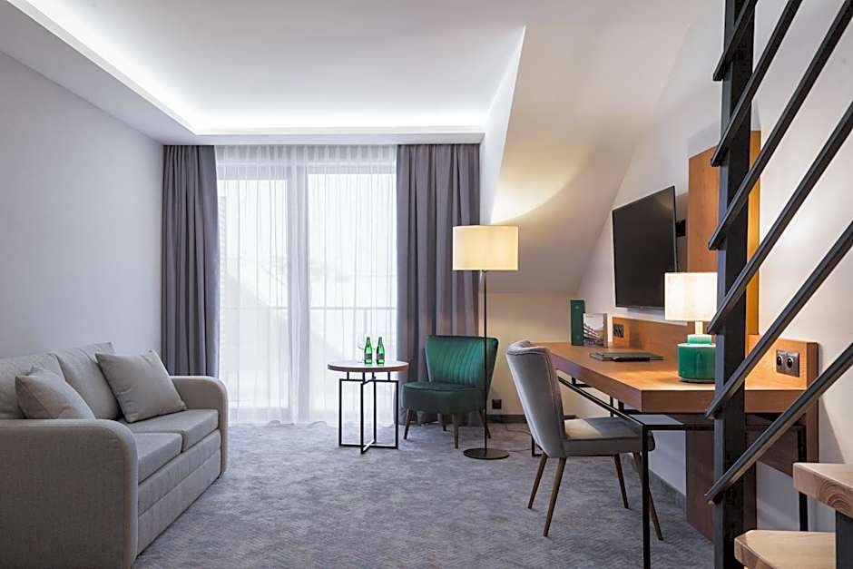 Green Mountain 5* Hotel