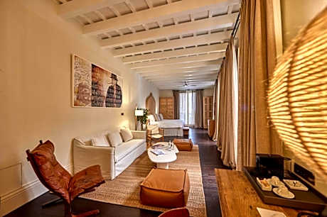 Grand Mediterranean-Deluxe Double Room