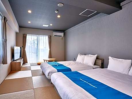 Japanese-Style Room