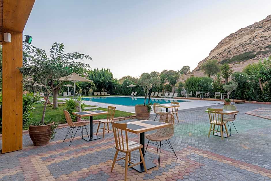 Matala Bay in Style Apartments