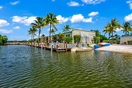 Coconut Cay Resort