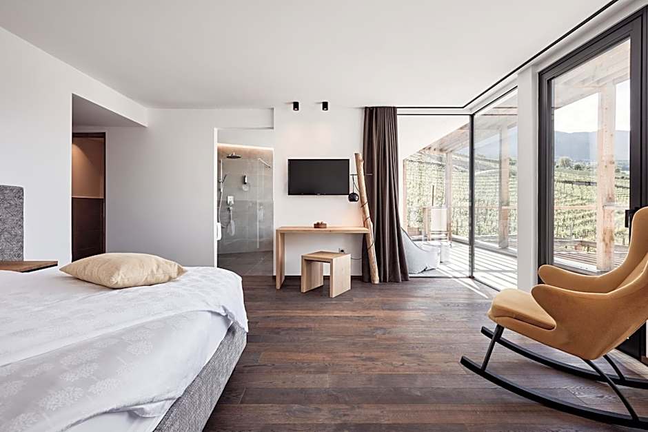 Haller Suites & Restaurant