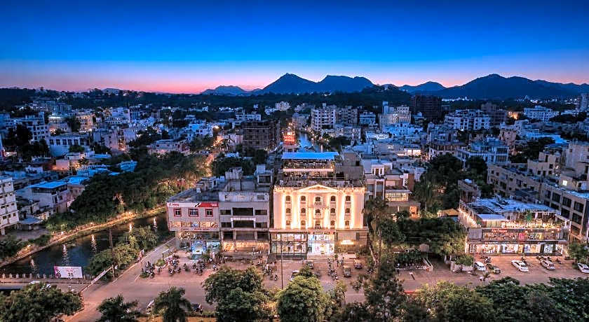 Hotel Horizon - Near Fateh Sagar Lake in Udaipur