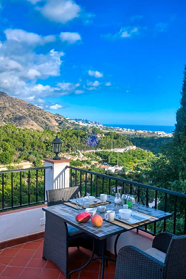 Villa Morera Bed & Breakfast