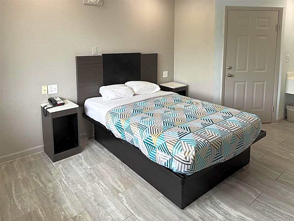 Motel 6-Murfreesboro, TN