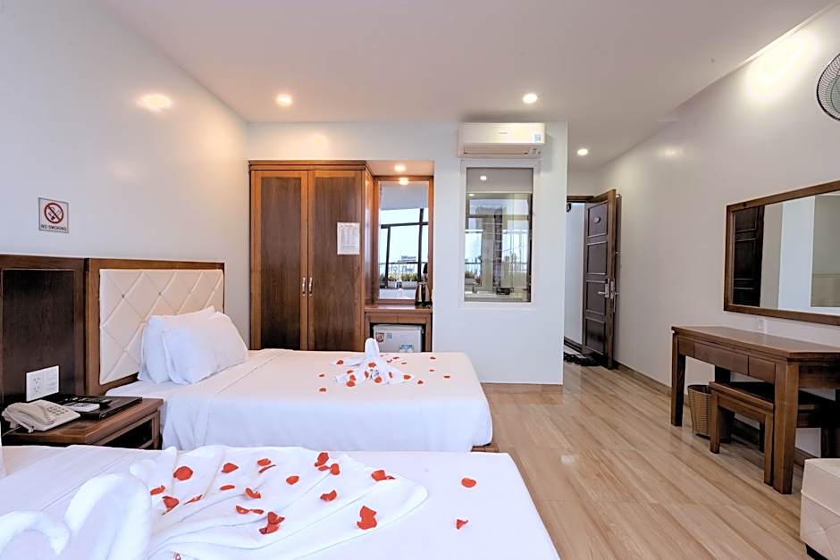 Hotel DaNa Sailing
